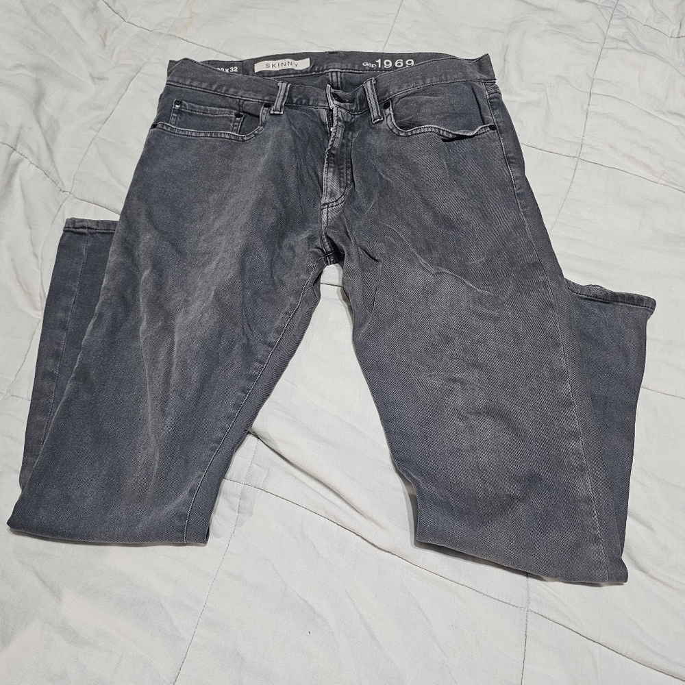 GAP 1969 Skinny Jeans 33x32